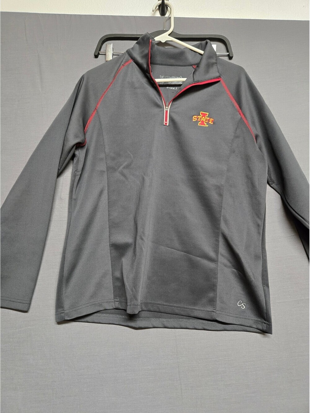Iowa State Cyclones gray quarter zip pullover Women's Medium